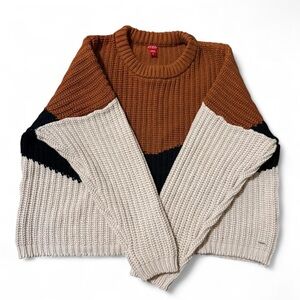 Guess Tri-Tone Crewneck Sweater - Brown, Black, Cream